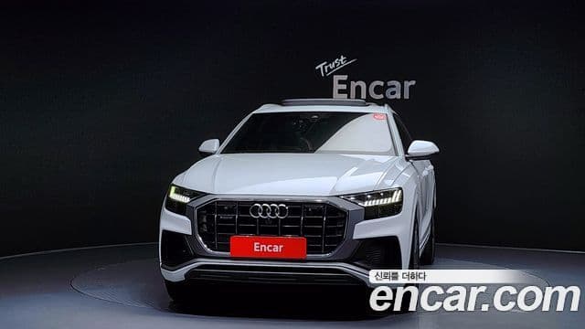 Audi Q7 2020 — ფოტო 3/20