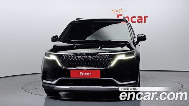 Kia Carnival 2021 — Фото 3/20