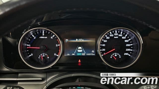 Kia Carnival 2021 — Фото 8/20