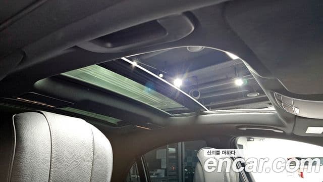 Mercedes-Benz S-Class 2019 — Şəkil 18/20