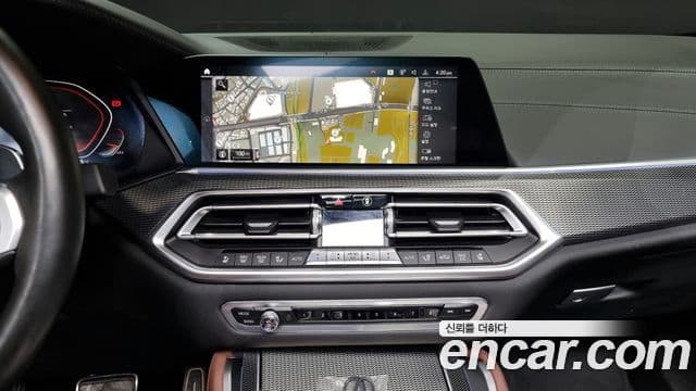 BMW X6 2020 — фото 14 из 20