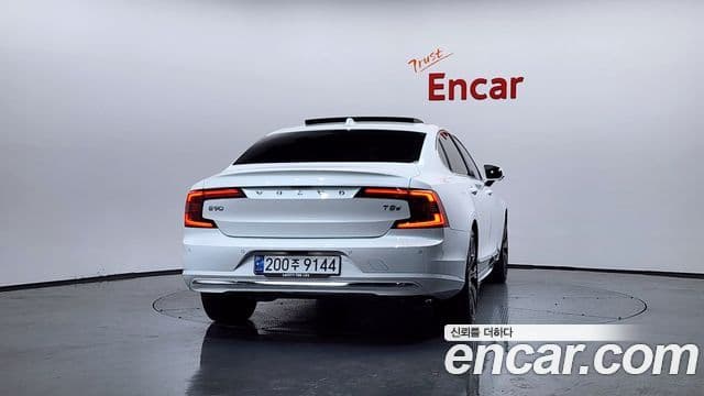 Volvo S90 2025 — ფოტო 3/20