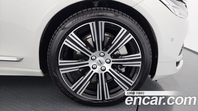 Volvo S90 2025 — ფოტო 4/20