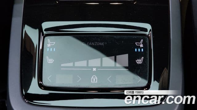 Volvo S90 2025 — ფოტო 18/20