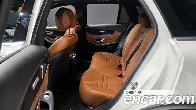 Mercedes-Benz GLC-Class 2022 — фото 12 из 20