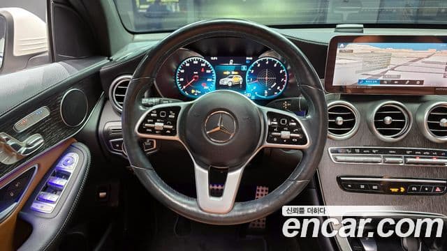 Mercedes-Benz GLC-Class 2022 — фото 14 из 20