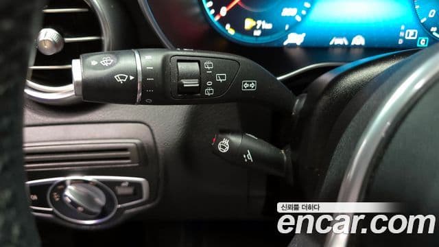 Mercedes-Benz GLC-Class 2022 — фото 18 из 20