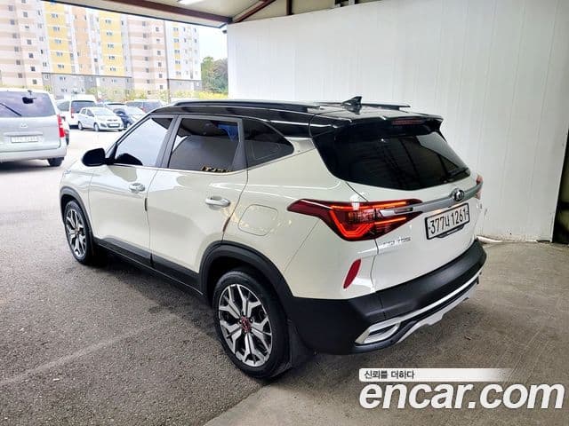 Kia Seltos 2019 — ფოტო 1/20