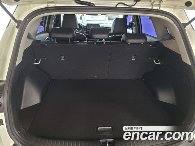 Kia Seltos 2019 — ფოტო 7/20