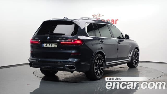BMW X7 2020 — ფოტო 2/20