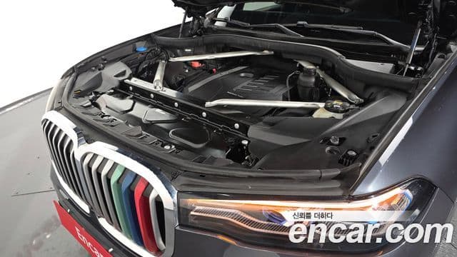 BMW X7 2020 — ფოტო 6/20