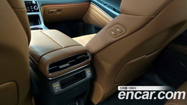 Genesis GV80 2023 — ფოტო 2/20