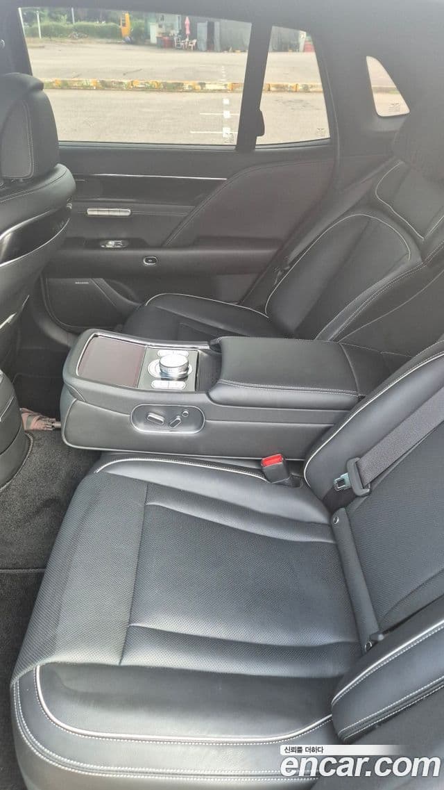 Genesis G90 2022 — Şəkil 3/14