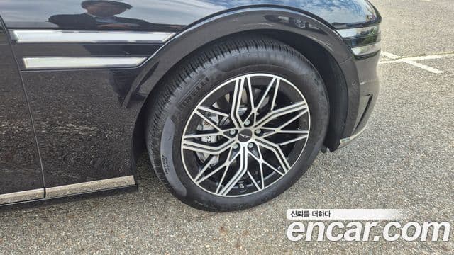 Genesis G90 2022 — Şəkil 11/14