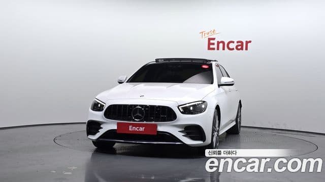 Mercedes-Benz E-Class 2021 — ფოტო 3/20