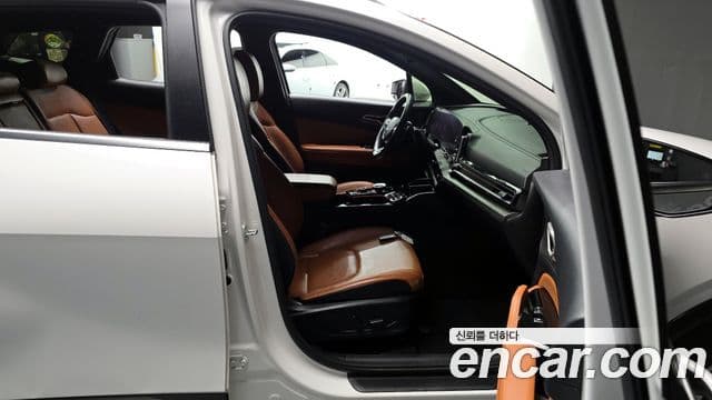 Kia Sportage 2021 — ფოტო 11/20