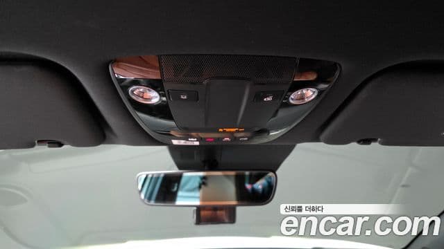 Kia Sportage 2021 — ფოტო 17/20