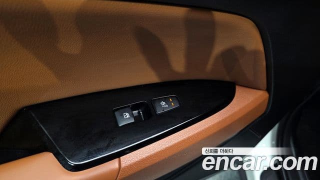 Kia Sportage 2021 — ფოტო 19/20