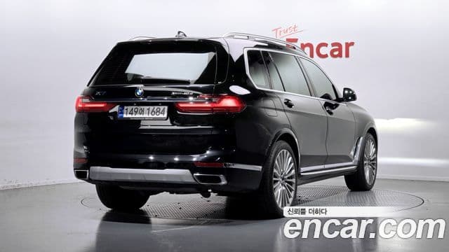 BMW X7 2022 — Photo 13/20