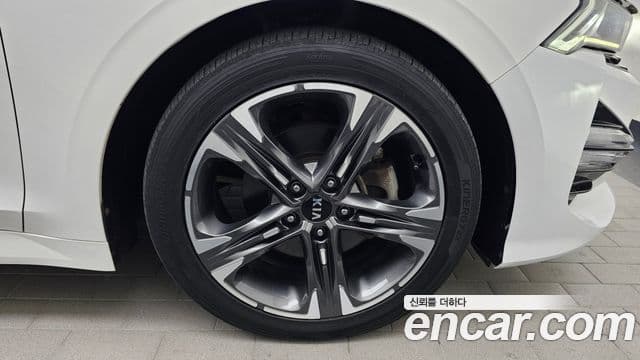 Kia K5 2020 — Şəkil 6/20