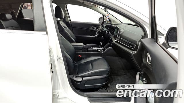 Kia Sportage 2022 — ფოტო 20/20