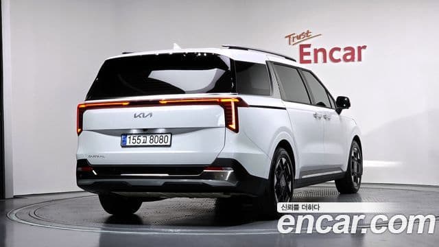 Kia Carnival 2024 — Şəkil 1/20
