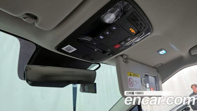 Kia Carnival 2024 — Şəkil 16/20