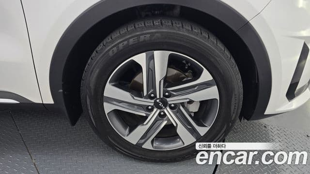 Kia Sorento 2021 — ფოტო 4/20