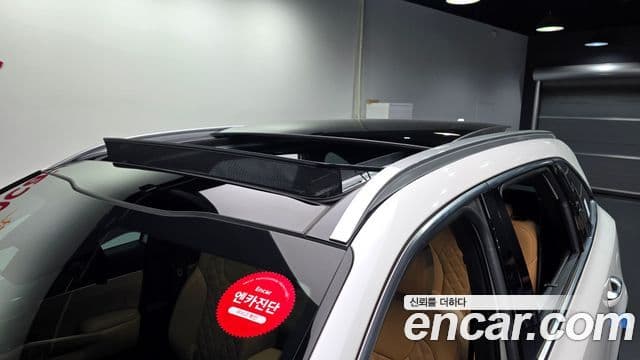Kia Sorento 2021 — ფოტო 17/20
