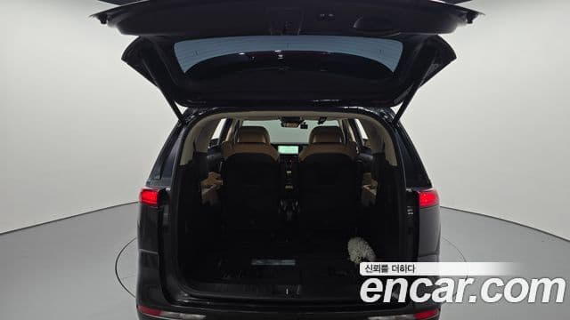 Kia Carnival 2023 — Şəkil 20/20