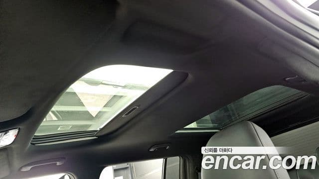 Hyundai Santa Fe 2024 — ფოტო 18/20