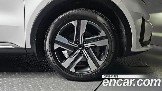 Kia Sorento 2021 — фото 4 из 20