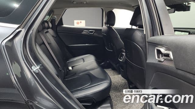 Kia Sportage 2022 — ფოტო 12/20