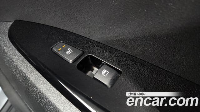 Kia Sportage 2022 — ფოტო 19/20