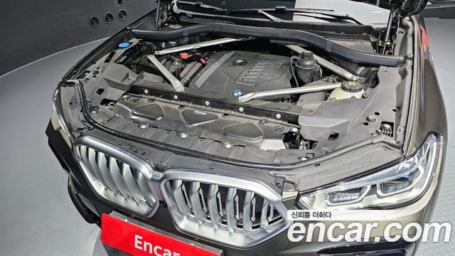 BMW X6 2022 — ფოტო 6/20