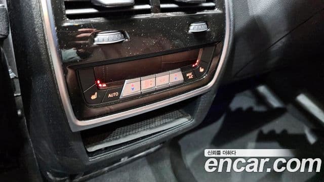 BMW X6 2022 — ფოტო 17/20