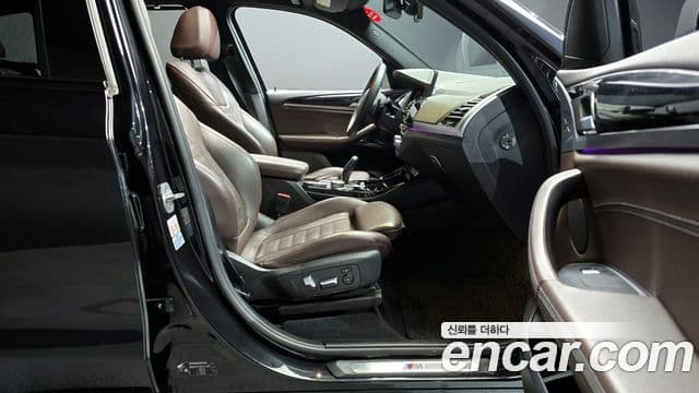 BMW X3 2018 — Şəkil 8/18