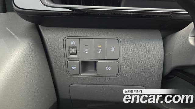 Hyundai Staria 2022 — ფოტო 16/20