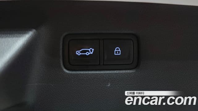 Hyundai Santa Fe 2023 — Şəkil 19/20