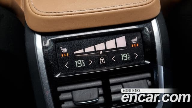 Volvo S90 2020 — ფოტო 8/20