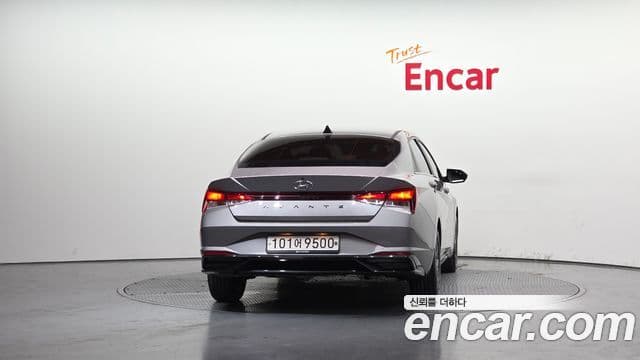 Hyundai The New Avante Hybrid 2020 — ფოტო 3/20