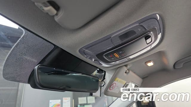 Hyundai The New Avante Hybrid 2020 — ფოტო 14/20