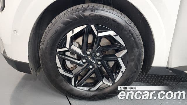 Kia Carnival 2024 — Photo 15/20