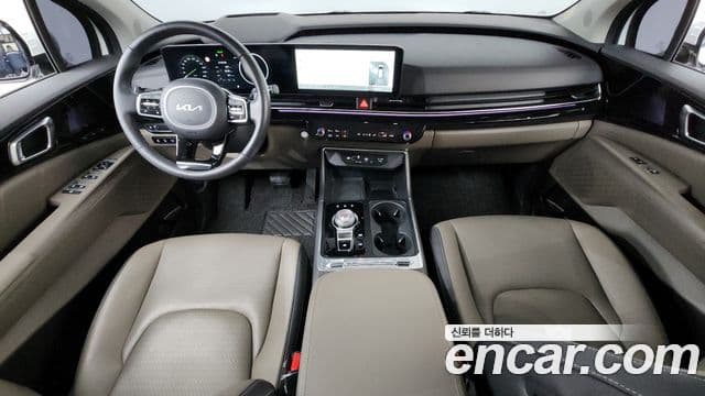 Kia Carnival 2024 — Photo 2/20