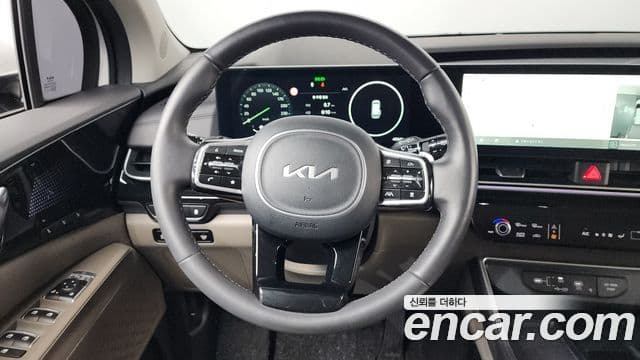 Kia Carnival 2024 — Photo 5/20