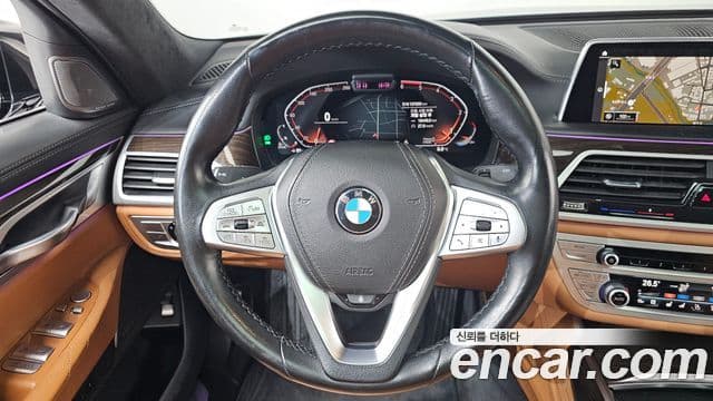 BMW 7 Series 2019 — Şəkil 13/20