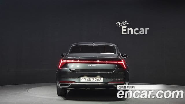 Kia K8 2022 — ფოტო 4/20