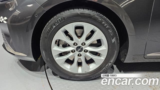 Kia K8 2022 — ფოტო 5/20