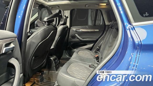 BMW X1 2021 — ფოტო 13/20