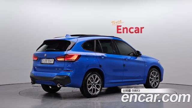 BMW X1 2022 — ფოტო 2/20